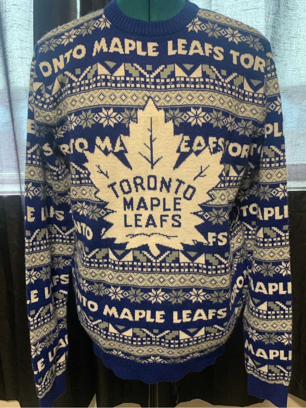 NHL Toronto Maple Leafs Royal Blue & White Knit Crewneck Sweater